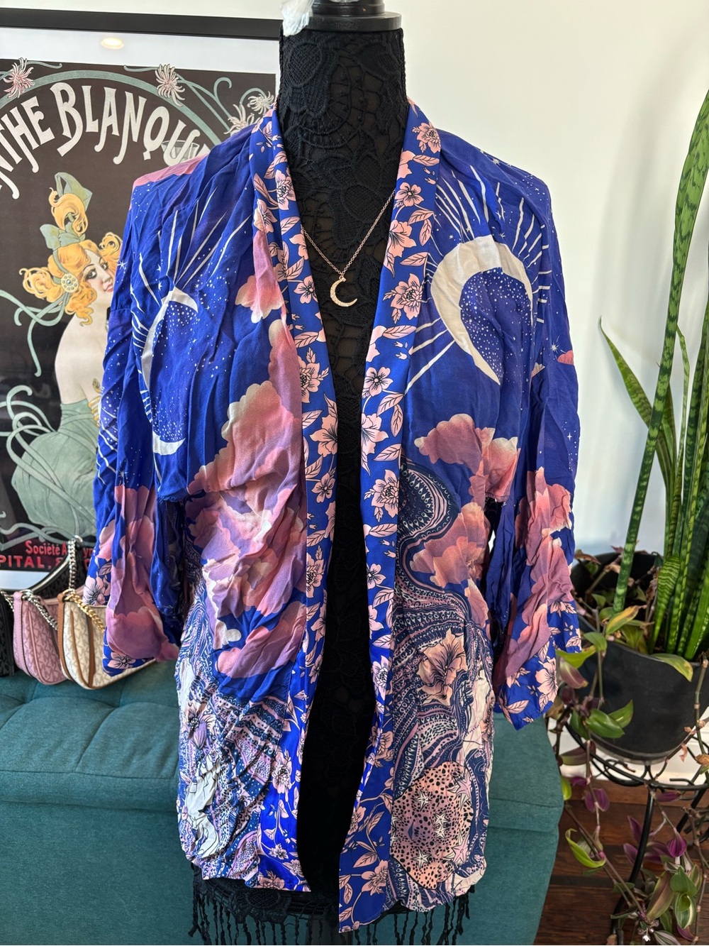 Women’s Blue Celestial Print Kimono Robe - Picture 6 of 9
